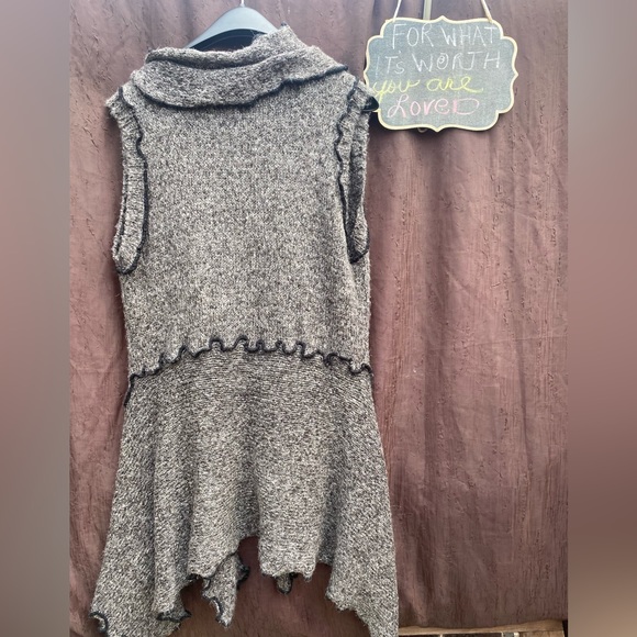 225-Orange You Worth It😜🥰 Orange Fashion Village Wool Vest - Picture 5 of 11